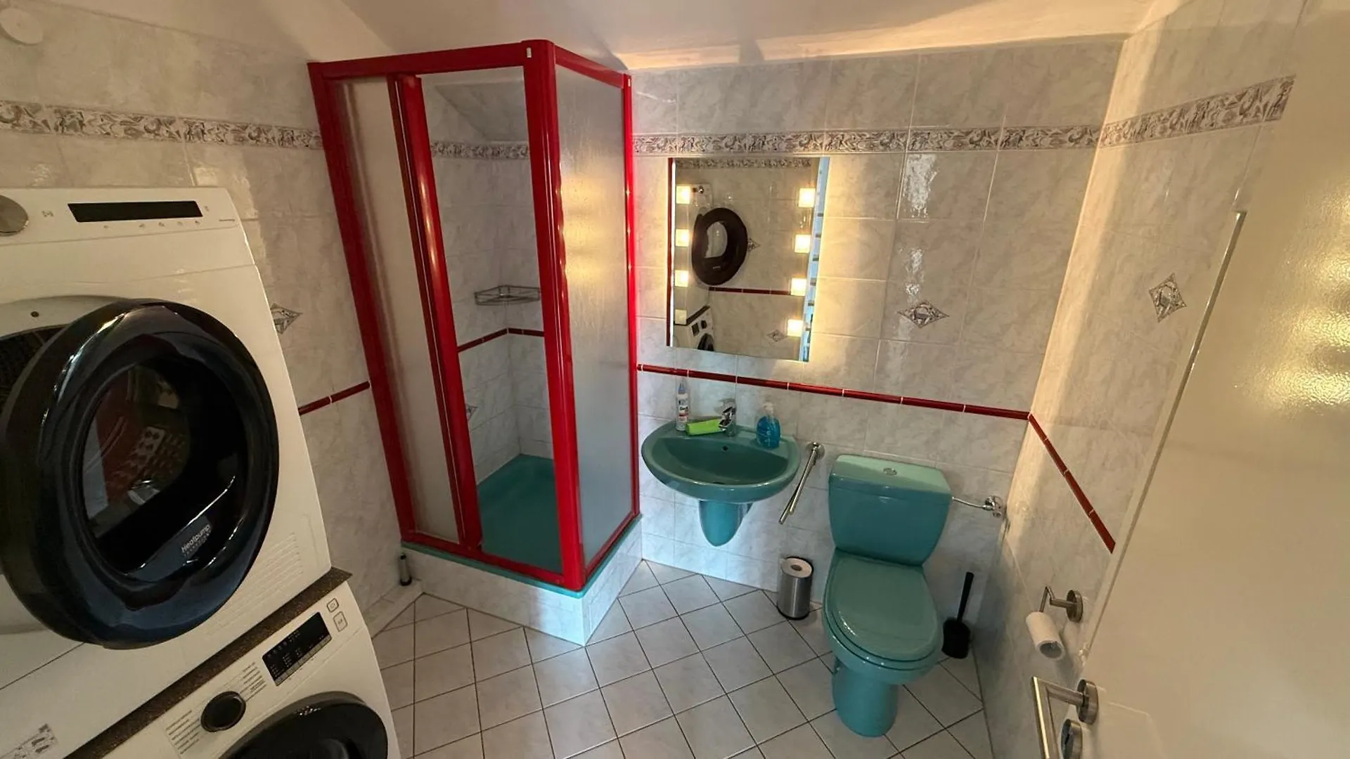 Apartment In Laatzen! Contactless Check-In Hanovre